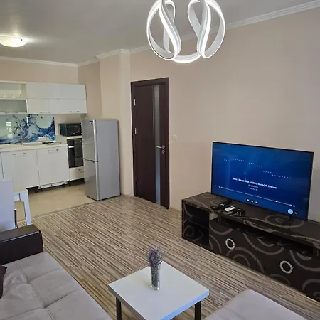 Lejlighed Center Sea Garden 2br